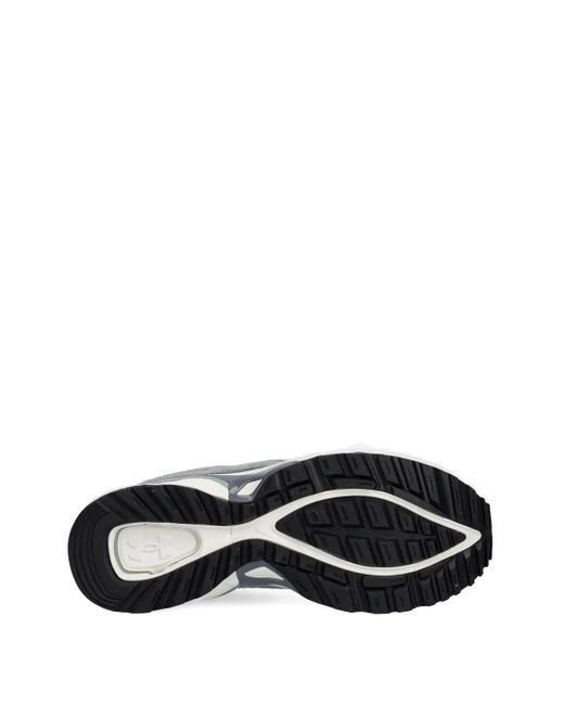 Sneakers Apparition di Under Armour in Gray