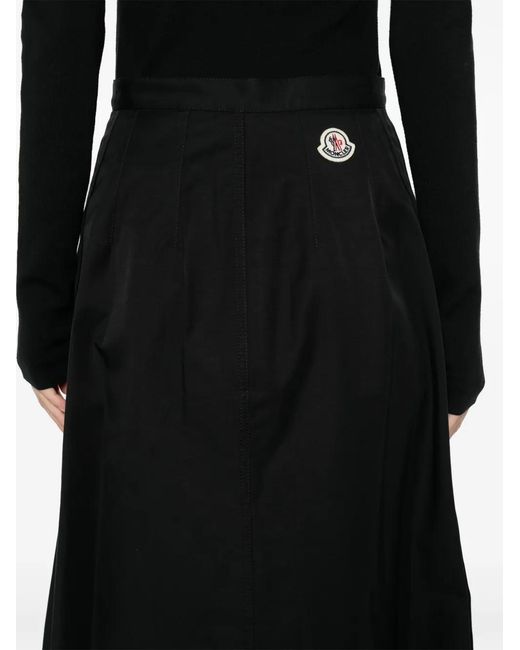 Moncler Button-Up Midi-Rok in het Black