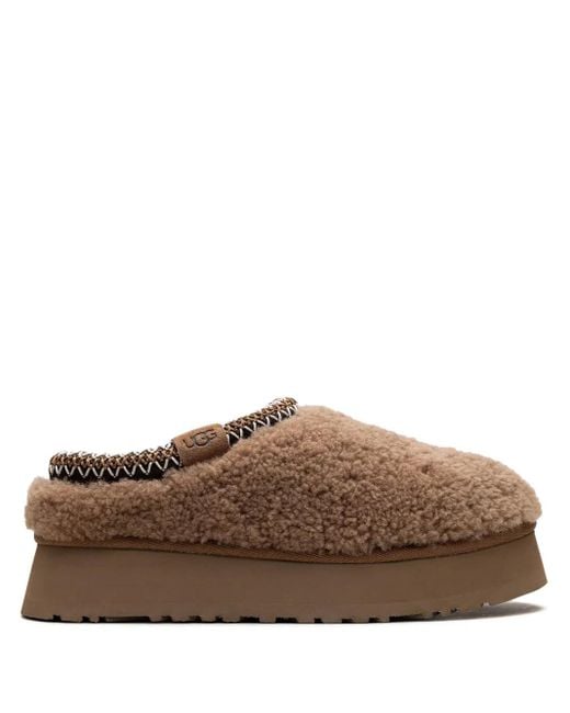 Slippers Tazz Maxi Curly Chestnut di Ugg in Brown