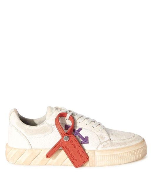 Off-White c/o Virgil Abloh Pink Vulcanized Sneakers im Used-Look
