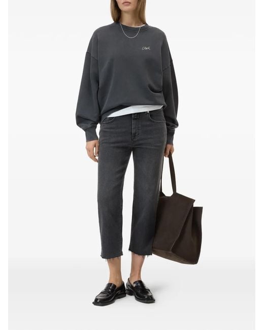 Closed Gray Jean Milo
