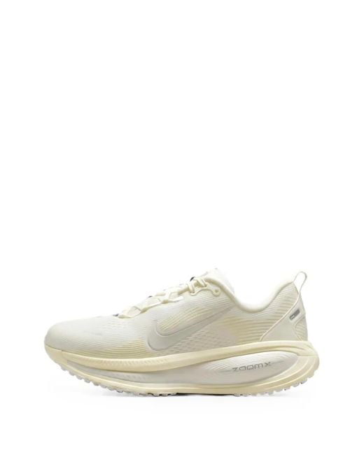Nike White Vomero 18 Sneakers