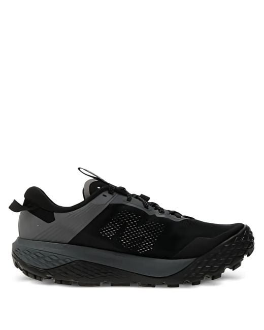Sneakers Ikoni Trail Wr di Karhu in Black