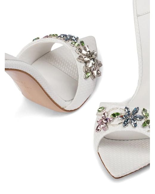 Le Silla White Prairie Floral Sandals