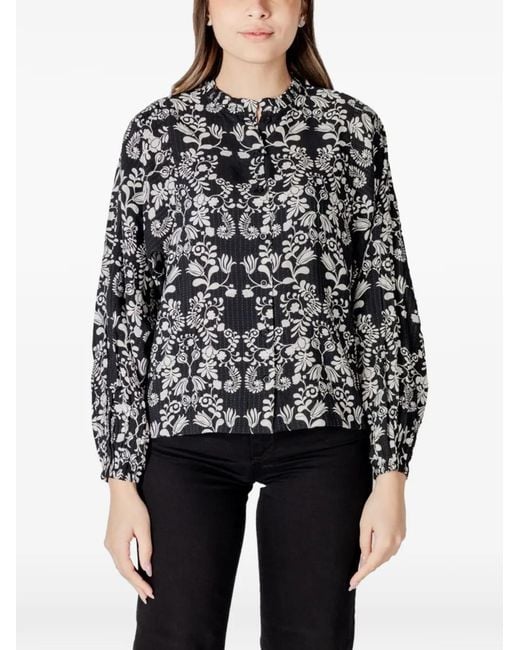 Ichi Black Blouse À Fleurs Imprimées