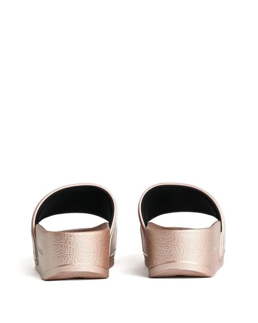 Karl Lagerfeld Pink Kondominium Pool Slides