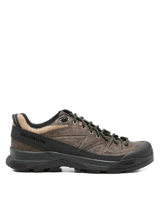 Salomon レザースニーカー Brown