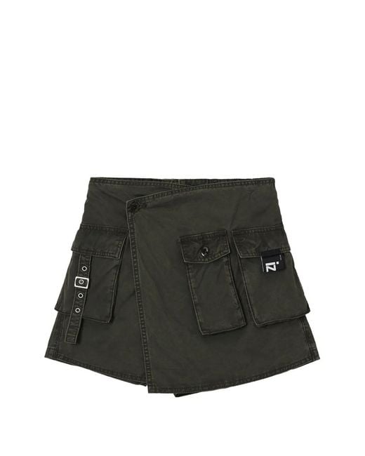 Izzue Black Cargo-Pockets Wrap Shorts