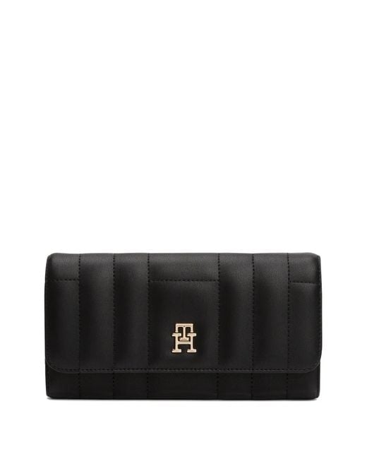 Quilted logo-detail wallet Tommy Hilfiger de color Black