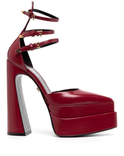 Zapatos Aevitas Pointy con plataforma Versace de color Red