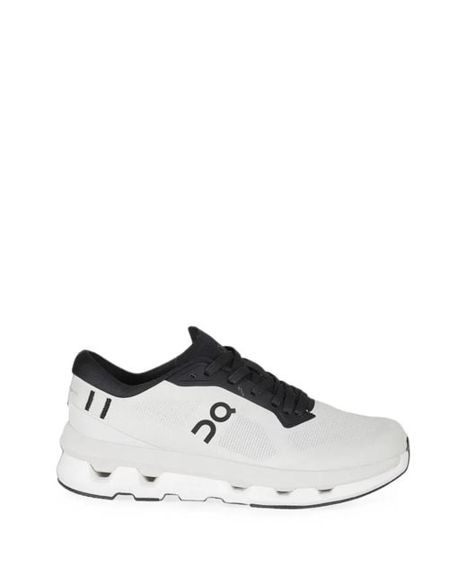 On Shoes White Cloudnova Form 2 Logo-Print Lace-Up Sneakers