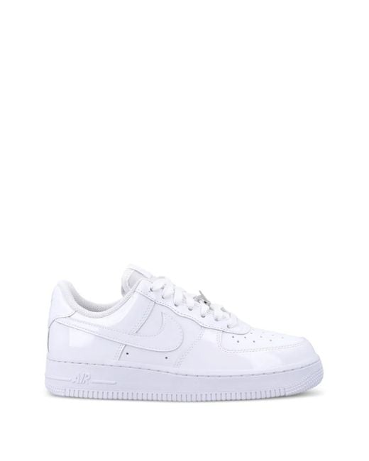Nike White Air Force 1 '07 Sneakers