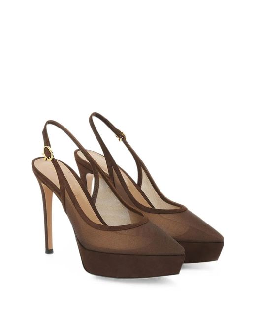 Gianvito Rossi White Nikki Platform Pumps