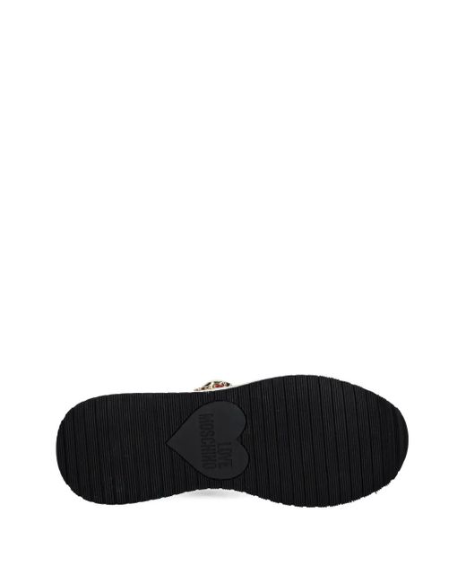 Sneakers Con Applicazione A Cuore di Love Moschino in White