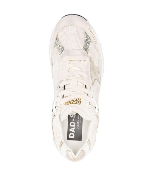 Sneakers effetto vissuto con applicazione Star di Golden Goose Deluxe Brand in White