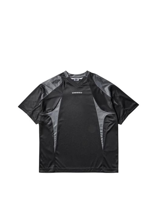 Umbro Black V-Neck T-Shirt