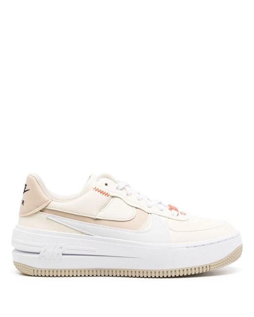 Nike F1 Plt.af.orm Low-top Sneakers in White | Lyst