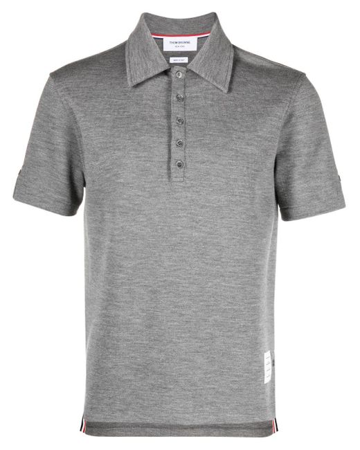 Polo à patch logo Thom Browne pour homme en coloris Gray
