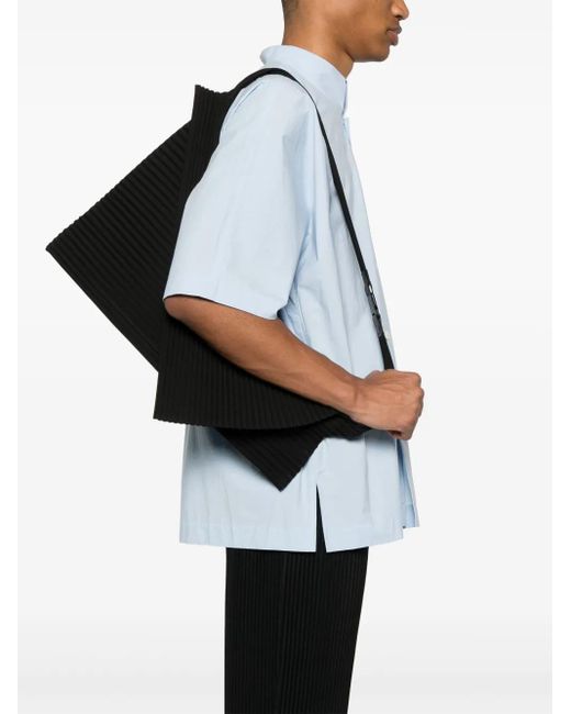 バッグ homme plisse issey miyake Homme Plissé Issey Miyake Overlap Shoulder Bag in Black for
