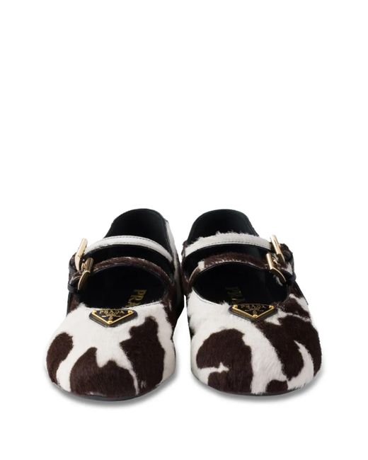 Prada White Ballerinas mit Kuh-Print