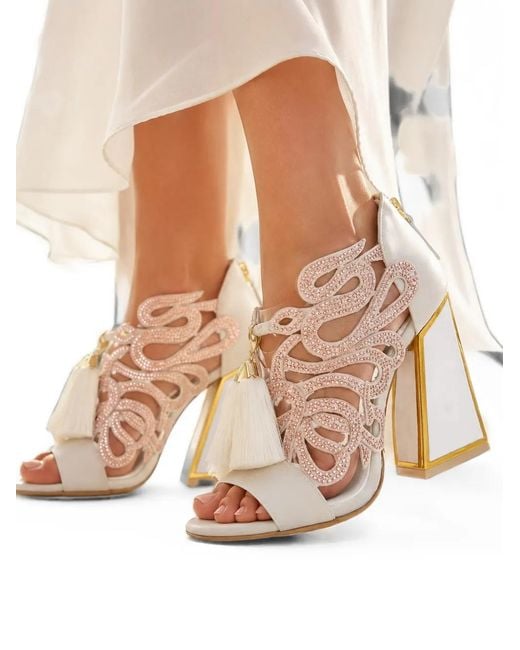Kat Maconie White Aya Saba Crystal-Embellished Tassel-Detail Sandals