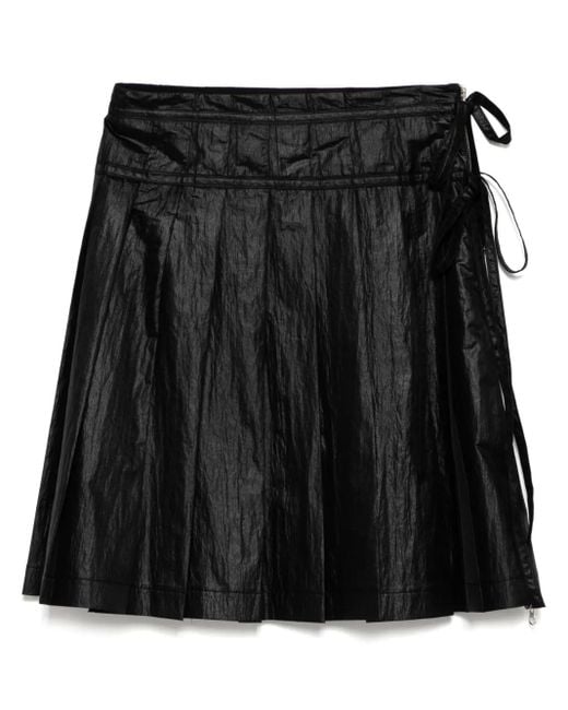 Low Classic Black Pleated Zipper Skirt