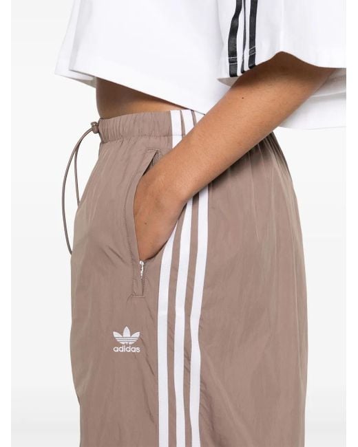 Adidas スリーストライプ パラシュートパンツ Brown