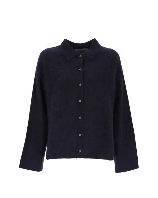 Soft Goat Blue Button-Fastening Shirt
