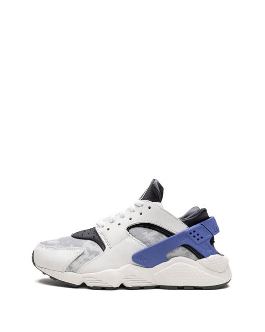Nike Blue Air Huarache "Social Fc" Sneakers
