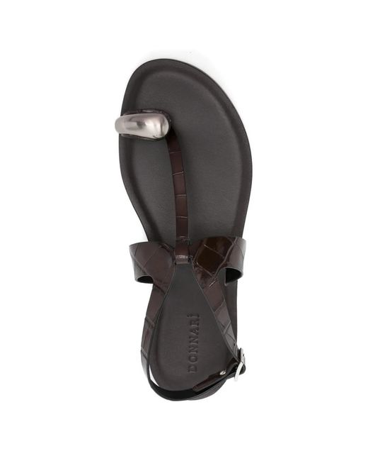 DONNARì Brown Toe-Ring T-Strap Sandals