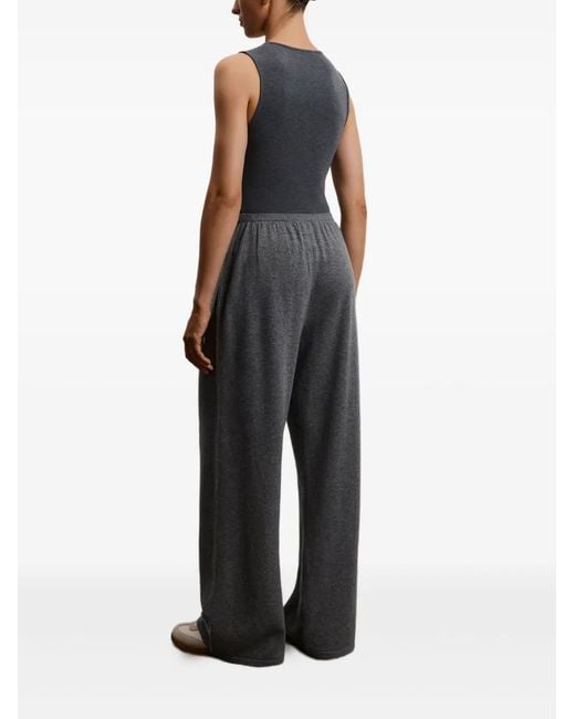 12 STOREEZ Gray Mélange Knitted Trousers