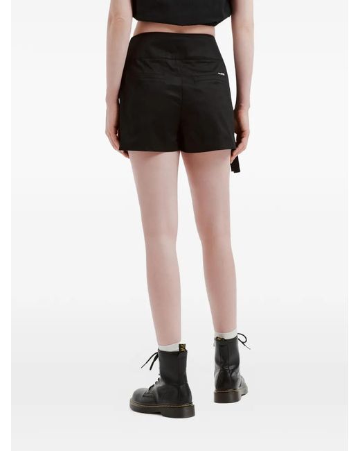Izzue Black Buckle-Detail Shorts