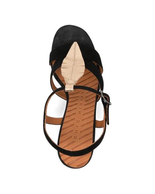 Chie Mihara White Balia Leaf-Detail Sandals
