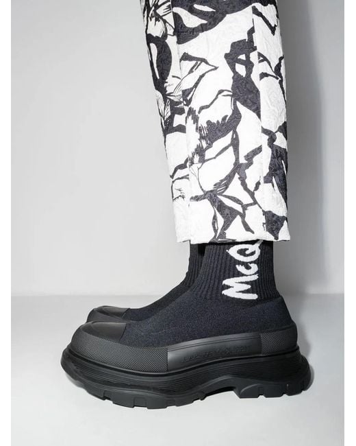 McQueen Black Tread Slick Boot for men