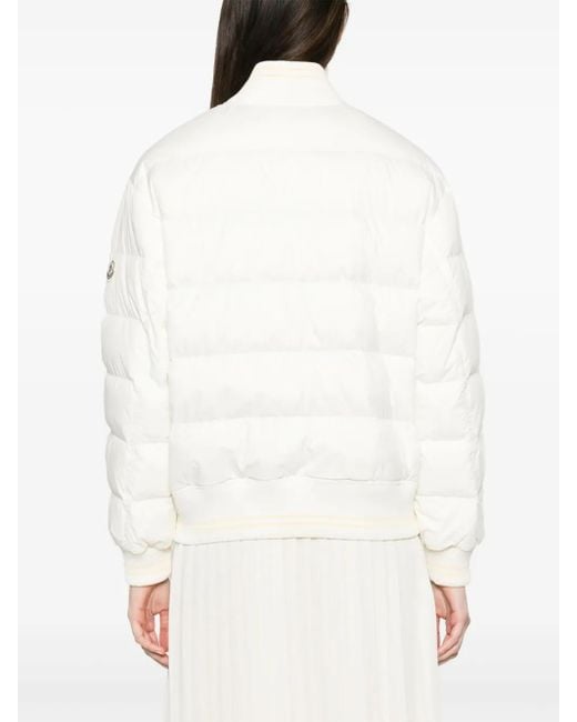 Moncler White Gefütterte Argo Bomberjacke Mit Logo