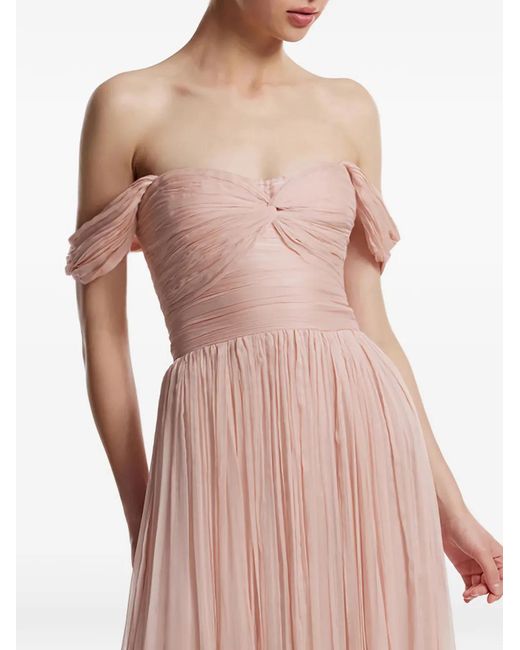 Framboise Pink Robe Longue Roselyn En Soie À Épaules Dénudées