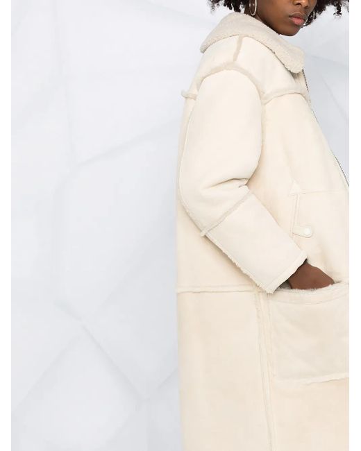 Abrigo Con Borrego Closed de color White