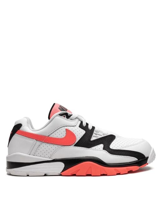 Nike White Air Cross Trainer 3 Low Sneakers