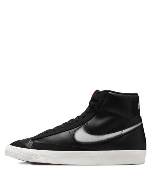 Nike Black Blazer Mid '77 Vintage Sneakers for men