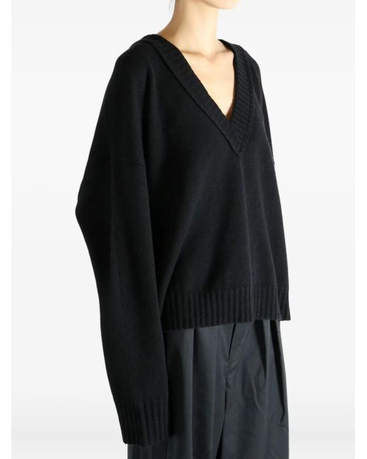 Ziggy Chen Black V-Neck Wool Sweater