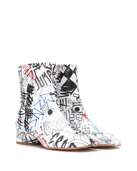 Maison Margiela Tabi Graffiti-print 