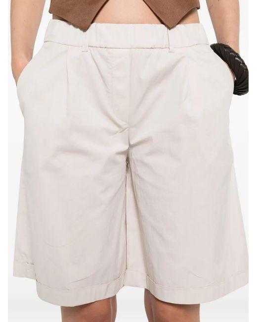 Via Masini 80 White Pleated Shorts