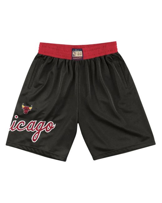 Mitchell & Ness White "Nba Chicago Bulls 1975" Team Heritage Shorts for men