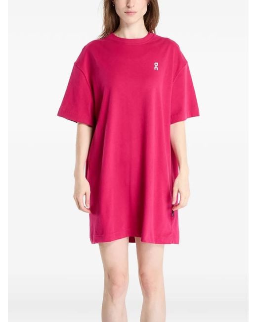 On Shoes Pink Club Logo-Print T-Shirt Dress