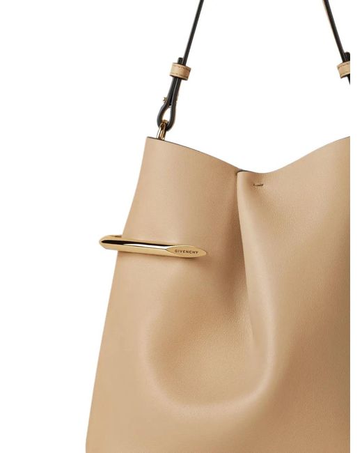 Borsa A Secchiello Pinch Me Mini di Givenchy in Natural