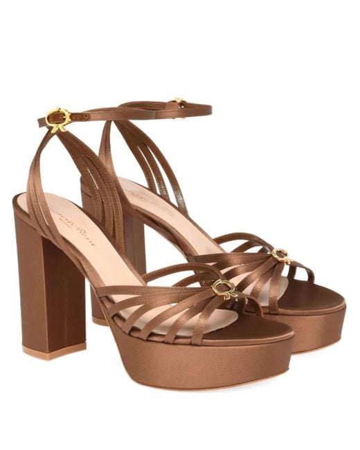 Gianvito Rossi Sandalen Met Blokhak En Bandjes in het Brown