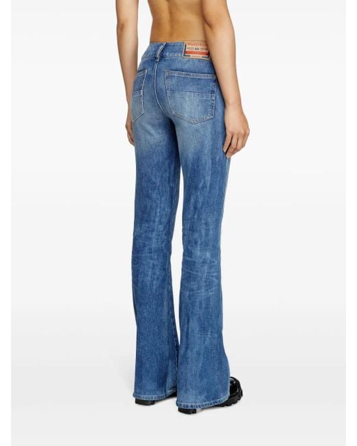 Jeans D-Hush Svasati di DIESEL in Blue