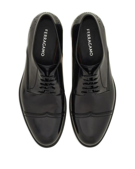 Derby Traforate di Ferragamo in Black da Uomo