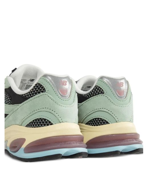 New Balance Green 2010 Panelled Mesh Sneakers