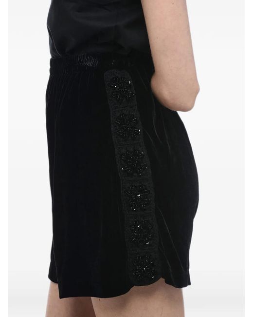 Matimì Black Embroidered-Details Velvet Shorts